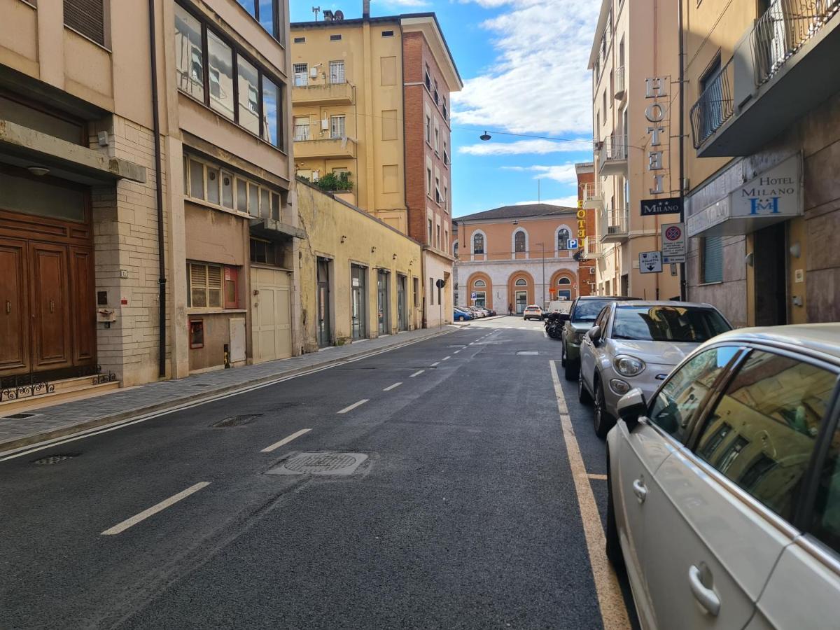 Lc Rooms Pisa Exterior foto